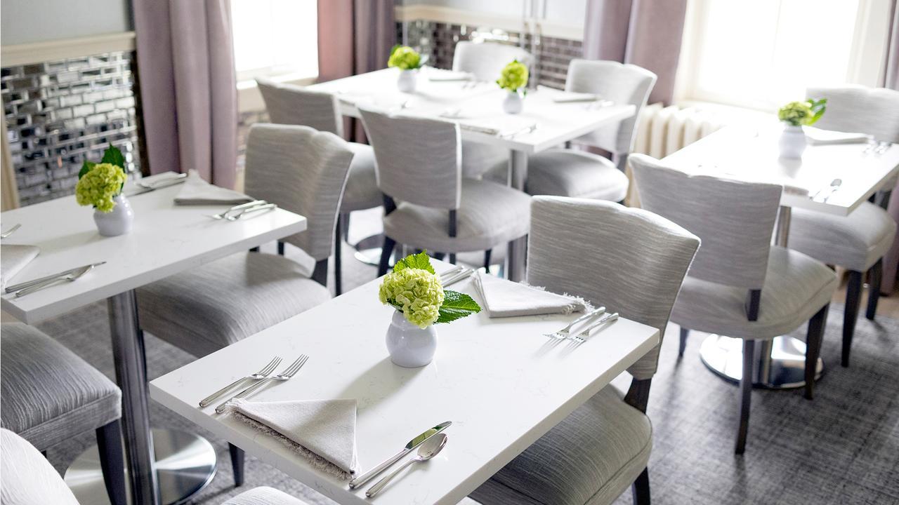 33 Main Hotell Lenox Eksteriør bilde